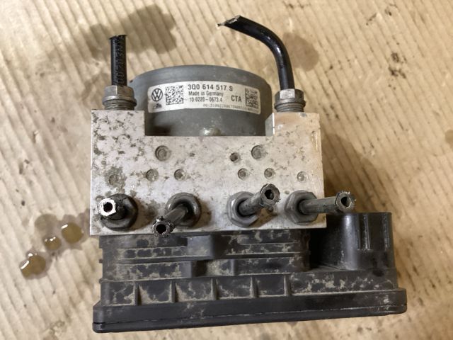 bontott VW PASSAT B8 ABS Kocka