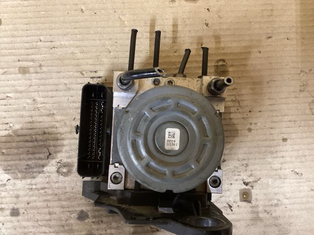 bontott VW PASSAT B8 ABS Kocka