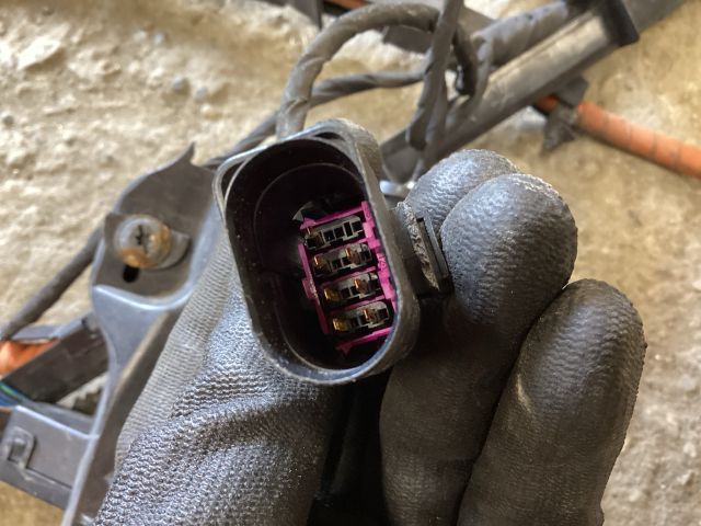 bontott VW PASSAT B8 Akkumulátor Kábelköteg