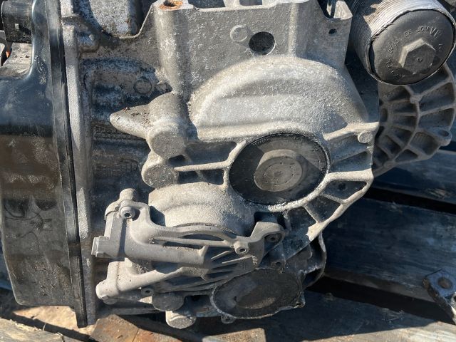 bontott VW PASSAT B8 Automata Váltó
