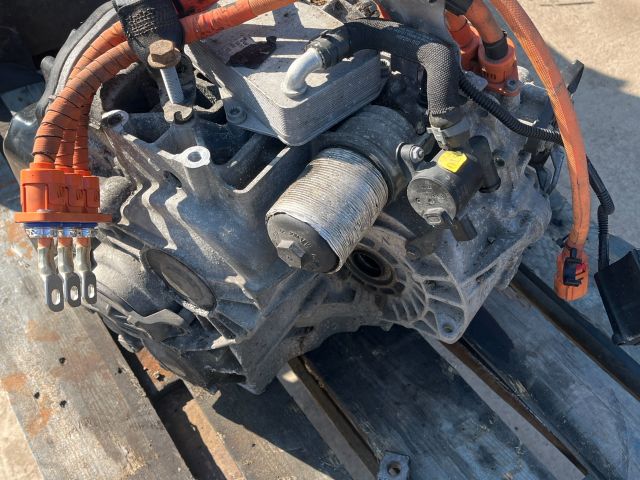 bontott VW PASSAT B8 Automata Váltó