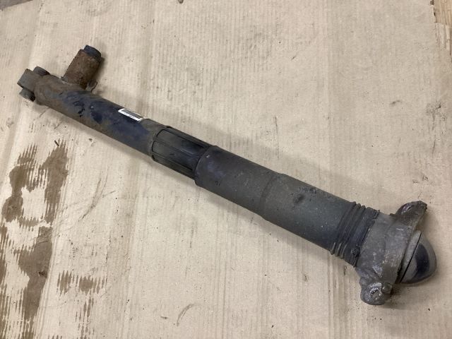 bontott VW PASSAT B8 Bal hátsó Lengéscsillapító