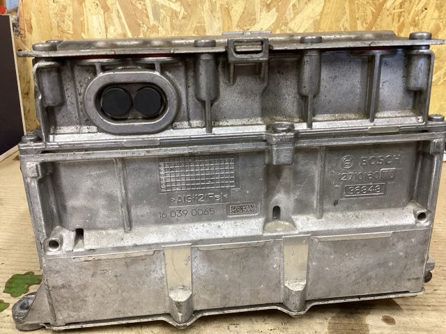 bontott VW PASSAT B8 Hybrid Inverter