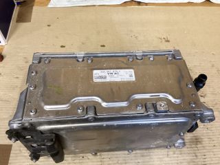 bontott VW PASSAT B8 Hybrid Inverter