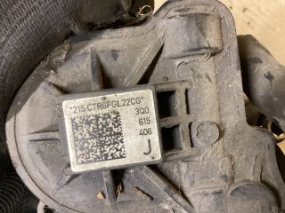 bontott VW PASSAT B8 Jobb hátsó Féknyereg Munkahengerrel