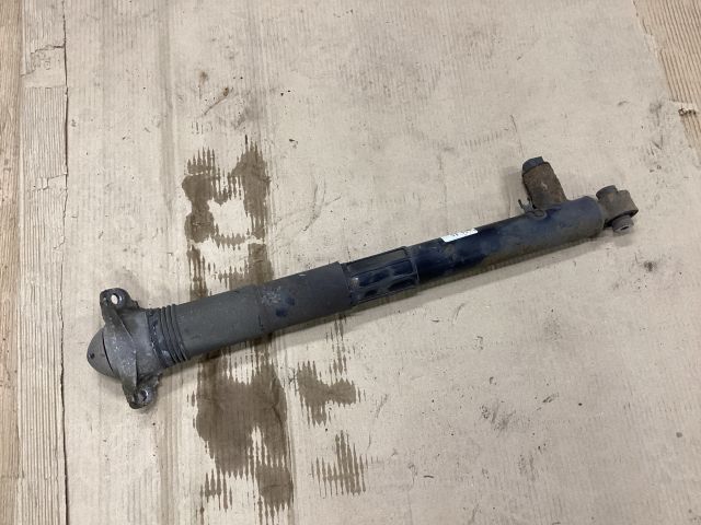 bontott VW PASSAT B8 Jobb hátsó Lengéscsillapító