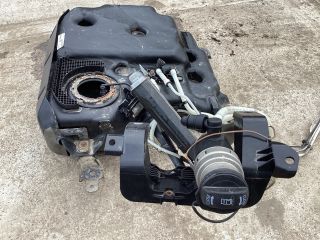 bontott VW PASSAT B8 Tank