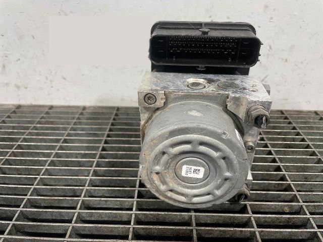 bontott VW PASSAT B8 ABS Kocka