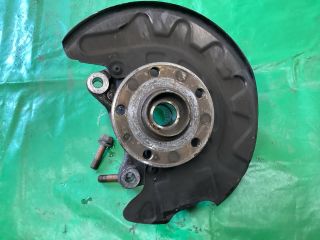 bontott VW PASSAT B8 Bal első Csonkállvány Kerékaggyal