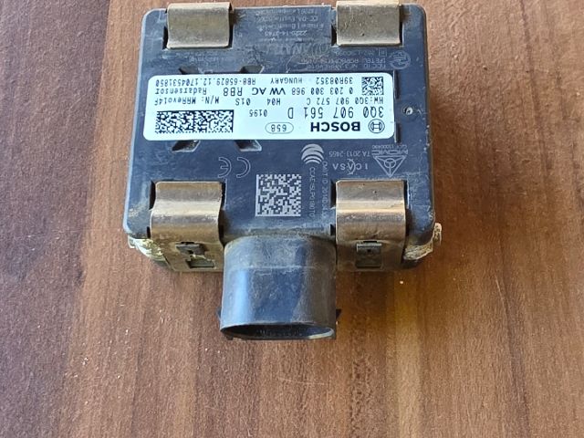 bontott VW PASSAT B8 Distronic Vezérlő Panel