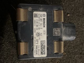 bontott VW PASSAT B8 Distronic Vezérlő Panel