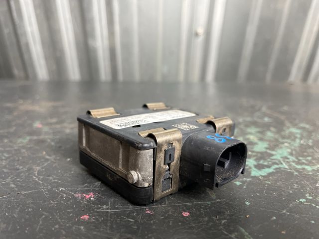 bontott VW PASSAT B8 Distronic Vezérlő Panel