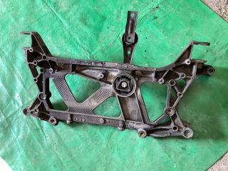 bontott VW PASSAT B8 Első Bölcső