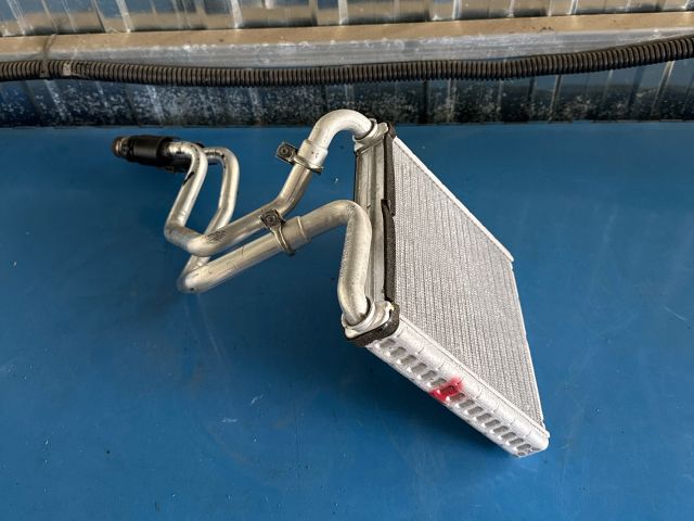 bontott VW PASSAT B8 Fűtőradiátor