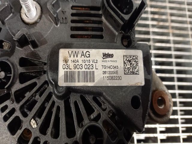 bontott VW PASSAT B8 Generátor