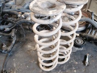 bontott VW PASSAT B8 Hátsó Rugó Pár