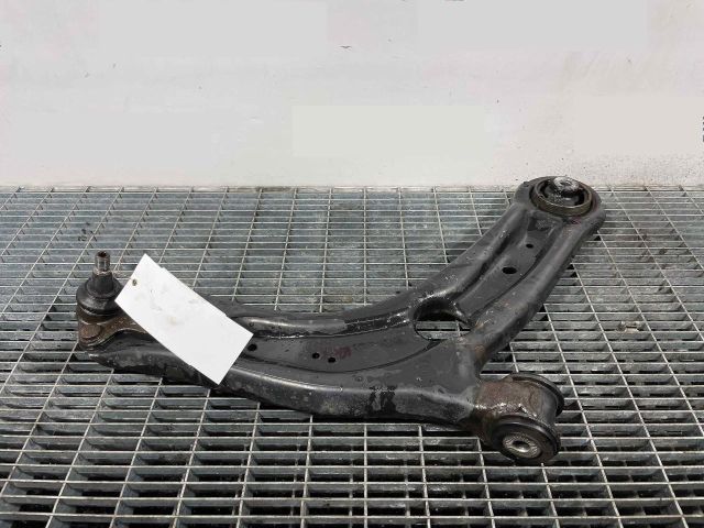 bontott VW PASSAT B8 Jobb első Lengőkar