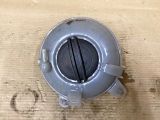 bontott VW PASSAT B8 Kiegyenlítő Tartály