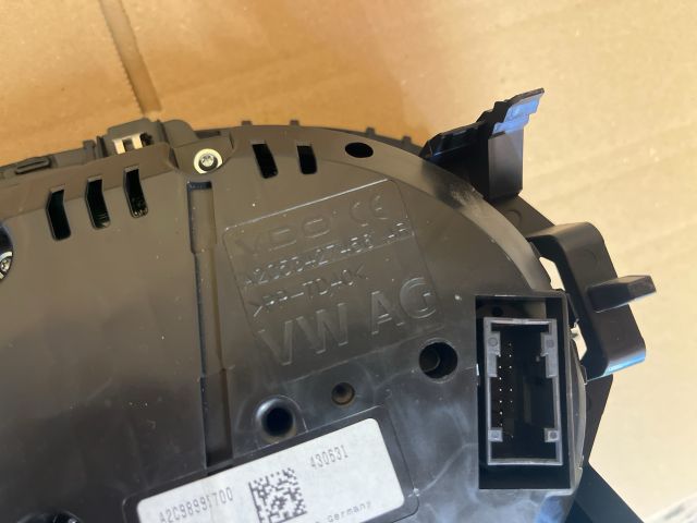 bontott VW PASSAT B8 Kilométeróra