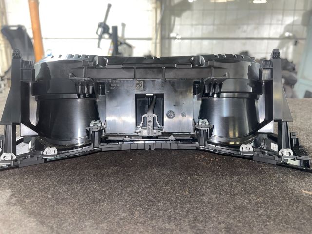 bontott VW PASSAT B8 Kilométeróra