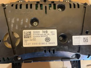 bontott VW PASSAT B8 Kilométeróra