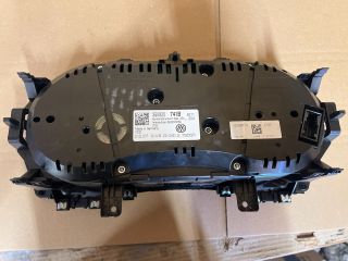 bontott VW PASSAT B8 Kilométeróra