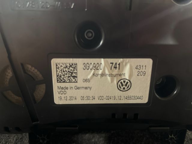 bontott VW PASSAT B8 Kilométeróra