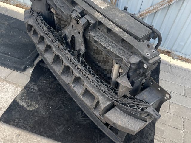 bontott VW PASSAT B8 Komplett Homlokfal (Részeivel)