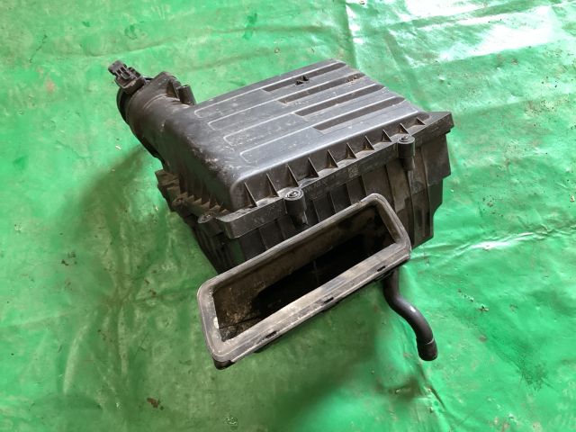 bontott VW PASSAT B8 Légszűrő Ház