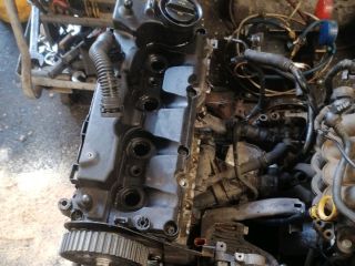 bontott VW PASSAT B8 Motor (Fűzött blokk hengerfejjel)