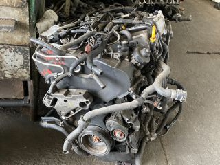 bontott VW PASSAT B8 Motor (Fűzött blokk hengerfejjel)