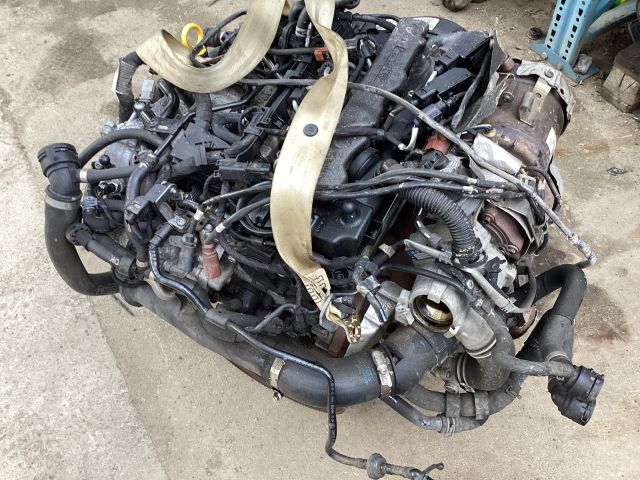 bontott VW PASSAT B8 Motor (Fűzött blokk hengerfejjel)