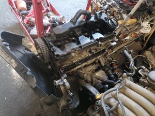 bontott VW PASSAT B8 Motor (Fűzött blokk hengerfejjel)