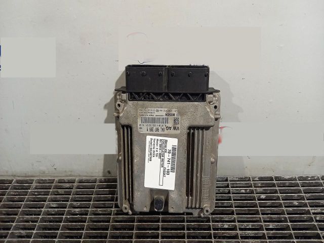 bontott VW PASSAT B8 Motorvezérlő