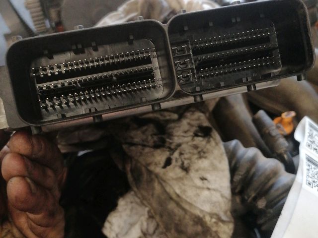 bontott VW PASSAT B8 Motorvezérlő