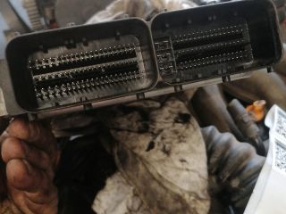 bontott VW PASSAT B8 Motorvezérlő