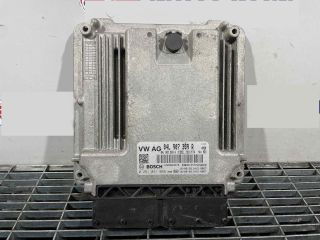 bontott VW PASSAT B8 Motorvezérlő