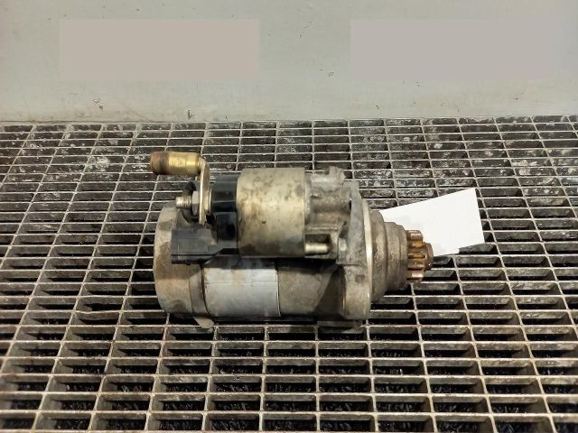 bontott VW PASSAT B8 Önindító