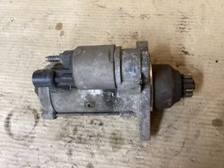 bontott VW PASSAT B8 Önindító