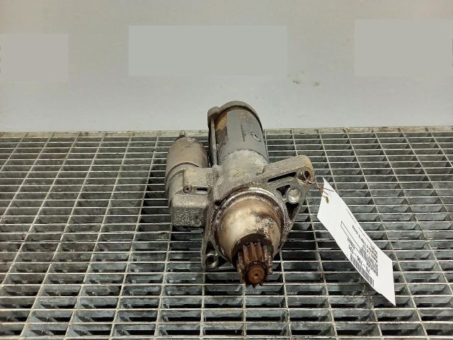 bontott VW PASSAT B8 Önindító