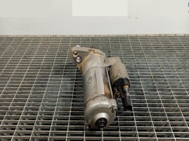 bontott VW PASSAT B8 Önindító