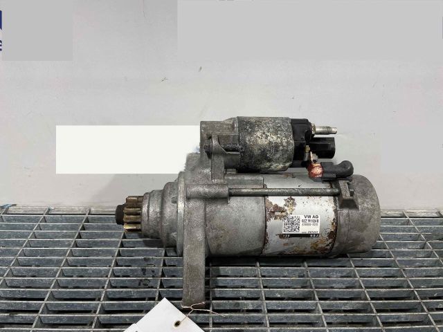 bontott VW PASSAT B8 Önindító