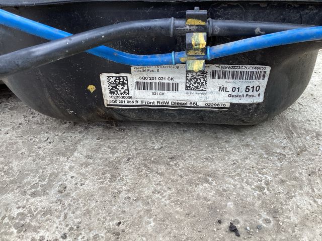 bontott VW PASSAT B8 Tank