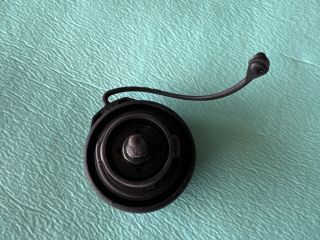 bontott VW PASSAT B8 Tanksapka