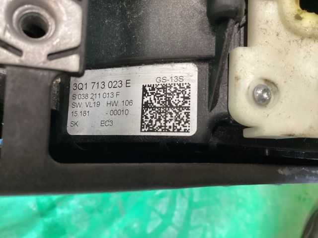 bontott VW PASSAT B8 Váltó Kulissza