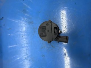 bontott VW PASSAT B8 Vízpumpa