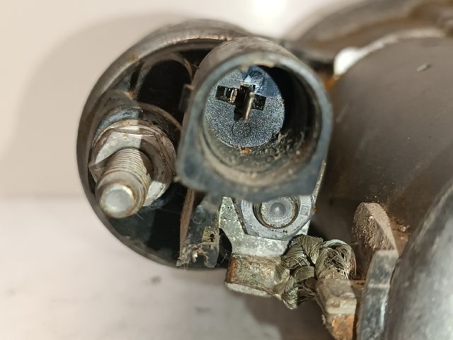 bontott VW PASSAT B8 Önindító