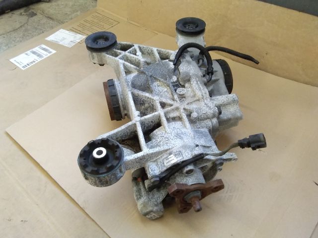 bontott VW PASSAT B8 Hátsó Differenciálmű