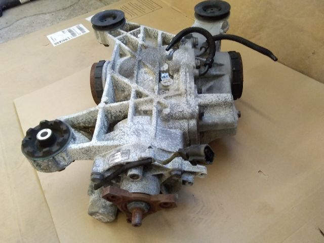 bontott VW PASSAT B8 Hátsó Differenciálmű