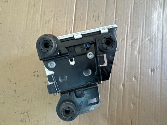 bontott VW PASSAT B8 ABS Kocka